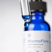 Close-up of a MemoFlow dropper releasing a drop